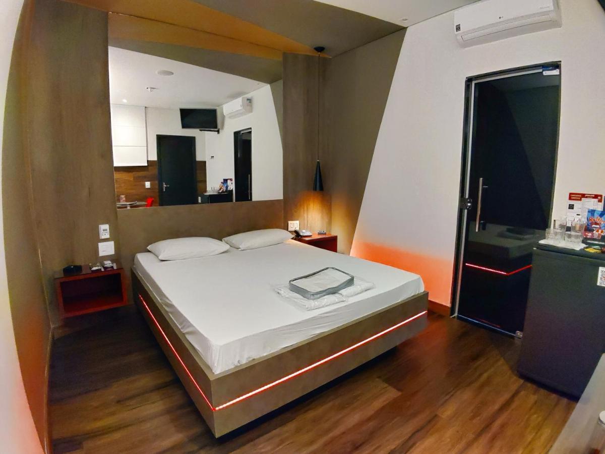 Motel Caribe Belo Horizonte Esterno foto